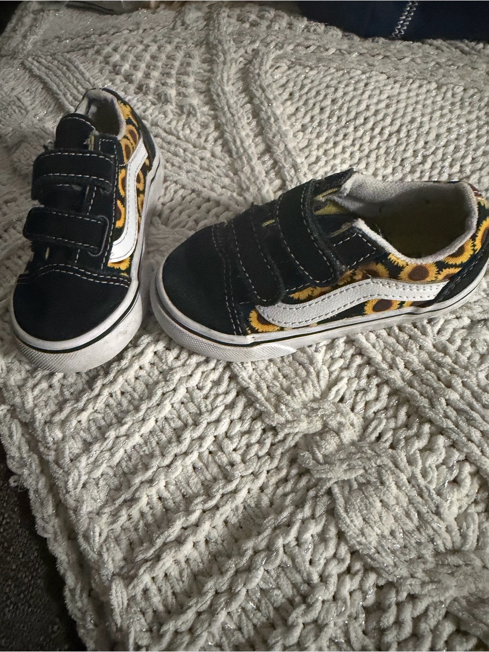 Vans Kids Black & Yellow Leopard Velcro Sneakers